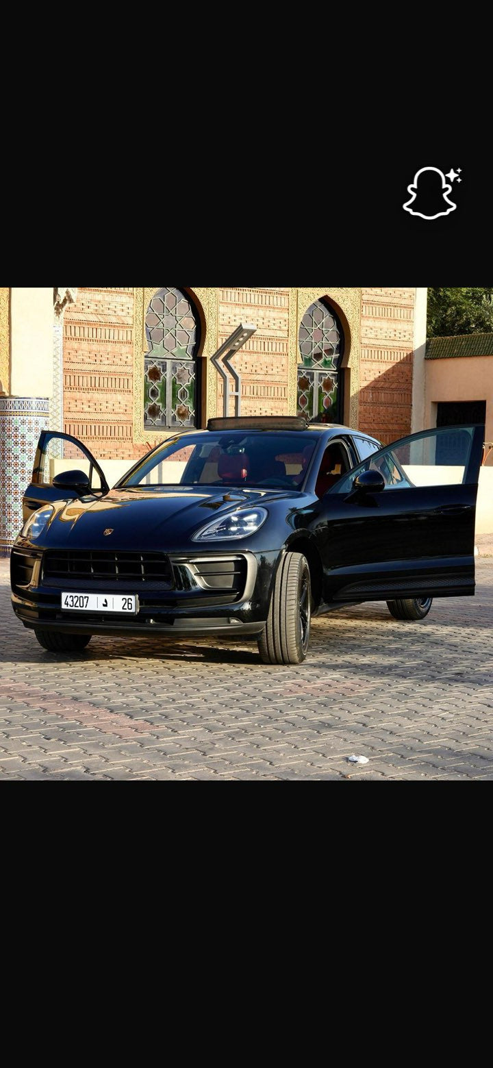 Porsche macan 2024 300 CV